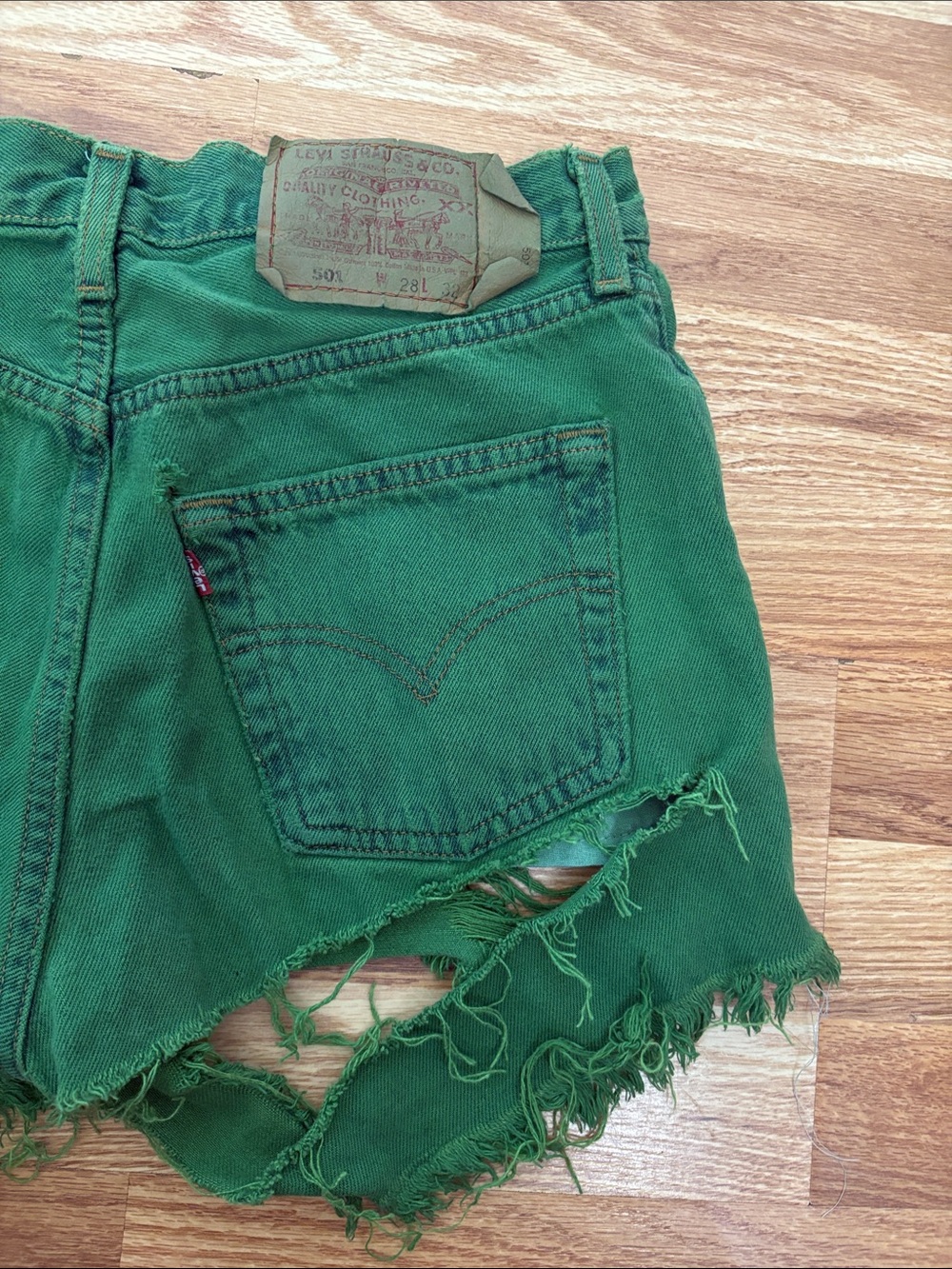 levi strauss & co green jean shorts size 28 - Picture 8 of 16